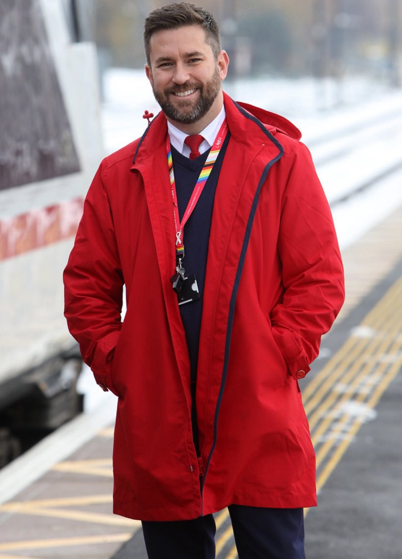 TM_James 🚂 tweet media