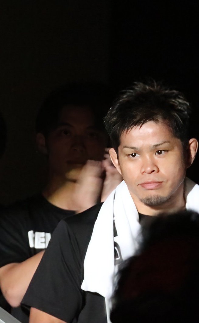 akariiin0907's tweet photo. Krush.168🥊in名古屋
鈴木 博昭 選手(@kaibutsukun1206)
(BELL WOOD FIGHT TEAM)
大好きな怪物くんこと鈴木博昭選手❤️‍🔥
6年ぶりに間近で拝めて眼福🫶🏻(knockoutの不可思選手戦以来)
 選手として戦う姿もボスとしてセコンドにつく姿も全部かっこよ過ぎる！！来年こそお会いしたい🥹🩷
 #Krush168 https://t.co/NVW3Zv440z
