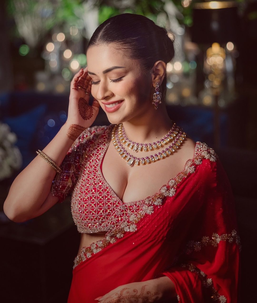 GdIrJhlWMAAaQfa?format=jpg&name=large