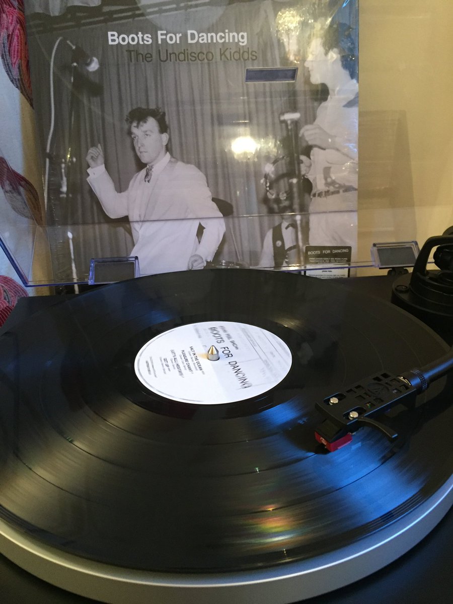 In no particular order; some of my favourite Scottish albums…

Boots For Dancing: The Undisco Kidds

youtu.be/koviWU235Qs?si…