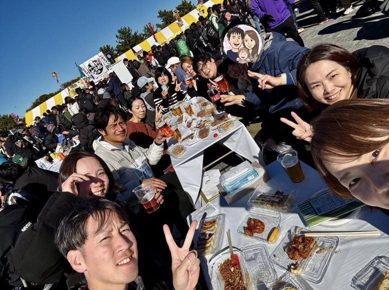 Webdesign_SOUP's tweet image. 今日は力埜さん@rikipage_com_2 主催の川越マラソンでウェルビーイング！！
いい天気と仲間に恵まれて、良い時間を過ごせました！
ありがとうございました😊
前日までは練習もできてなくて気が重くもなったのですが、やっぱりいいですね♪
来年もよろしくお願いします！！