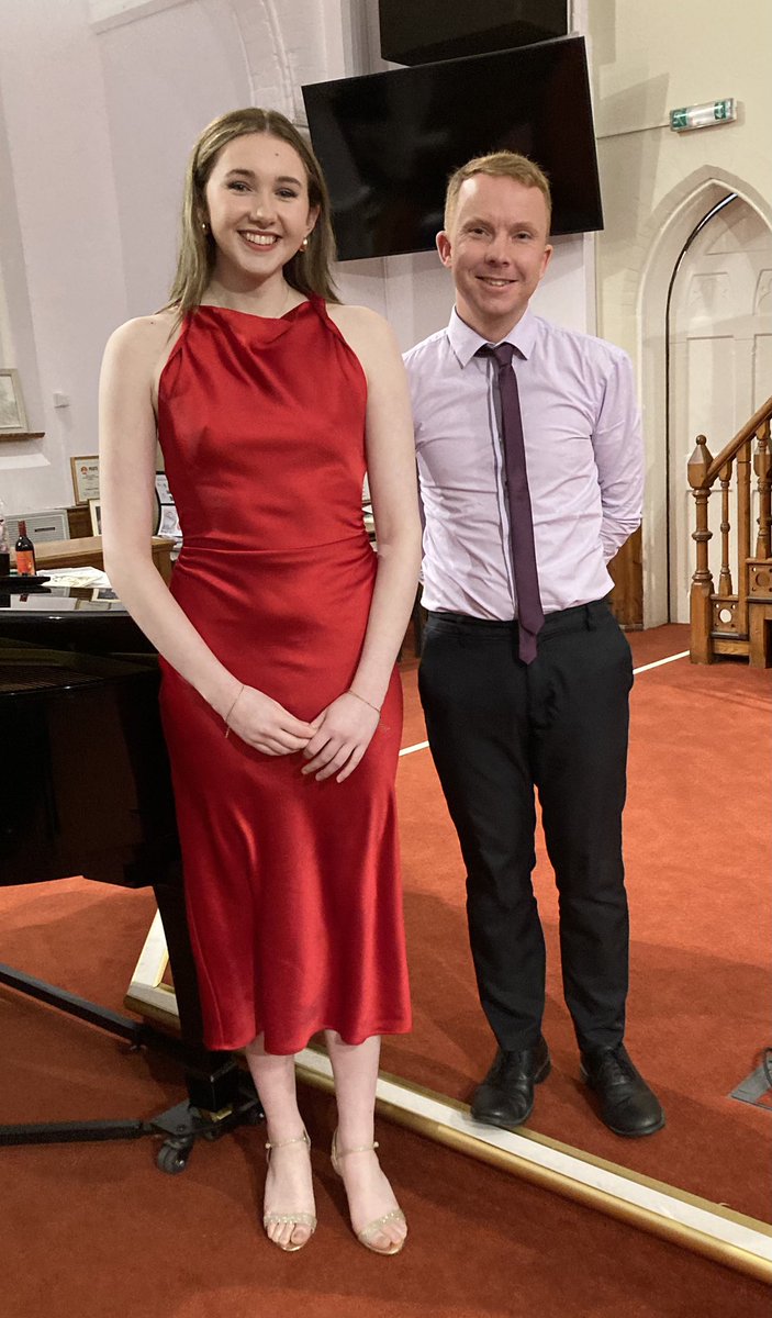 HymersMusic's tweet photo. @OldHymerians Rachel Wheatley performed with Mr Bartlett for the Hornsea music society last night. @Hymers_College @rncmlive https://t.co/Fm0bk5OhqO