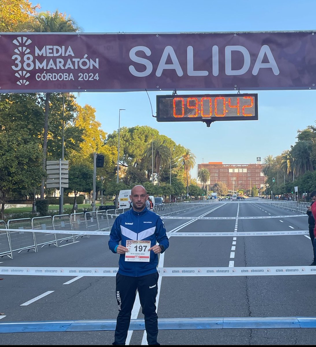 Por fin 3 domingos después un dorsal
Media Maratón de Córdoba 
Tirada larga a ritmito 
#running #21k