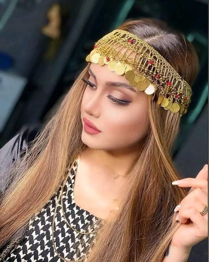 غياباتي الواجد .. عن وجيه الناس
يبرّرها وجود اللي عن الناس مغنيني