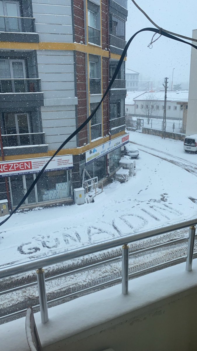 albatrosss__'s tweet photo. Sanada Günaydın :)
#kar https://t.co/Gc7uVKfPzB
