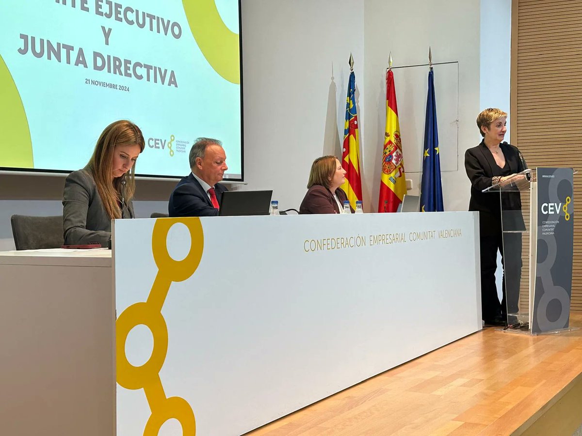 💡Plan de acción de la CEV para la recuperación tras la DANA La (CEV) presenta un paquete de medidas urgentes para mitigar los efectos de la reciente DANA, con el apoyo del Ministerio de Industria y Turismo. El impacto en el sector industrial y coordinar acciones de recuperación