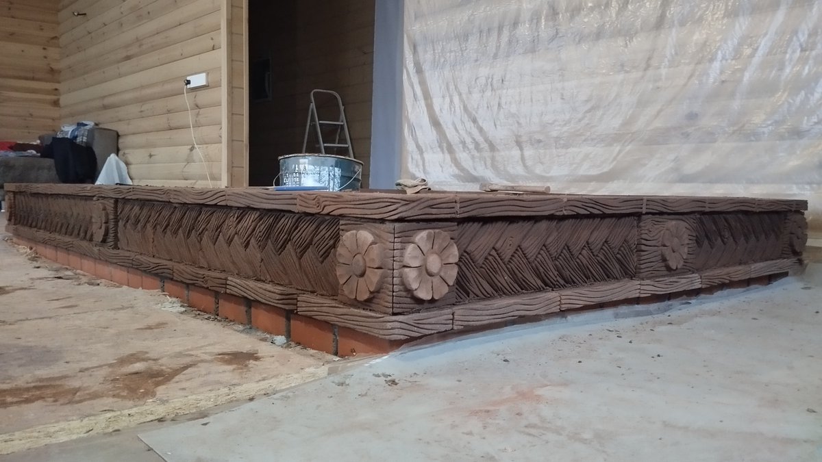 SRG_34's tweet photo. And now I'm sharpening bricks in the Moscow region. In a small village. The Hermitage liked the flowers of the Roman Empire. https://t.co/3tMsJSa749