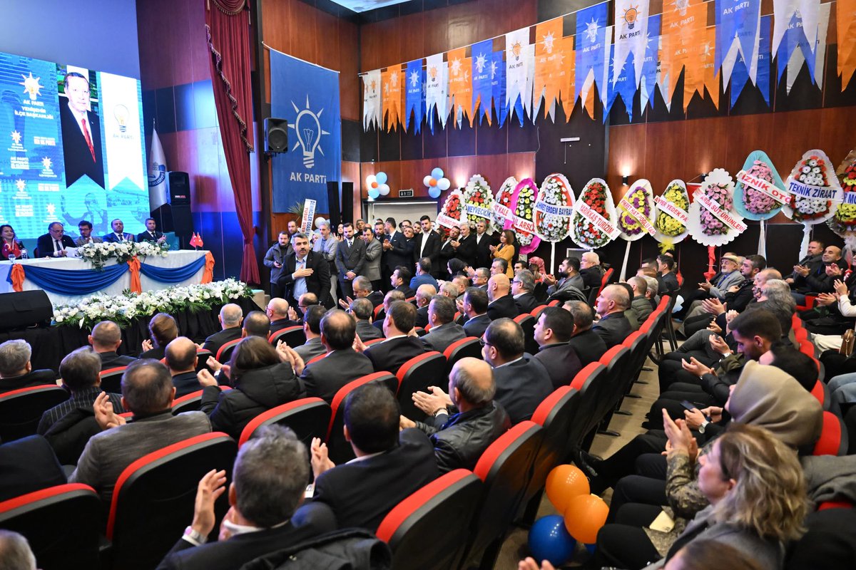📍Bursa Yenişehir İlçe Kongresi 

Kongrelerimiz, millet iradesini en güçlü şekilde yansıtması bakımından demokrasimiz için büyük bir önem taşımaktadır. 

Bugün, teşkilatımız önce  ve sonra, eski ve yeni ayrımı yapmaksızın, Türkiye Yüzyılı hedefimizi kararlılıkla omuzlamaktadır.