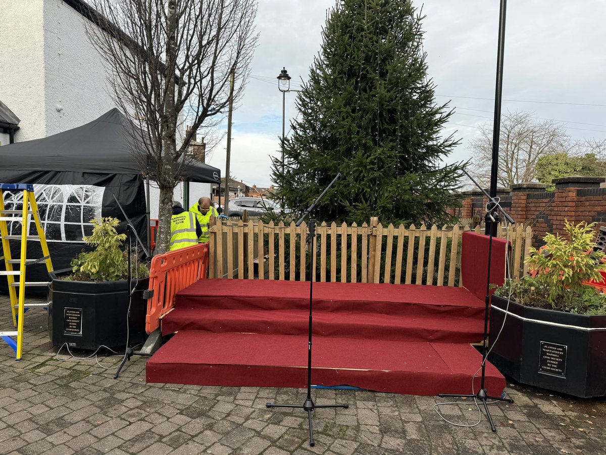 The Christmas Market stalls are set up in the Cookhouse. The Post Office will be open from 3pm.

Station street is set up with food and drink stalls.
