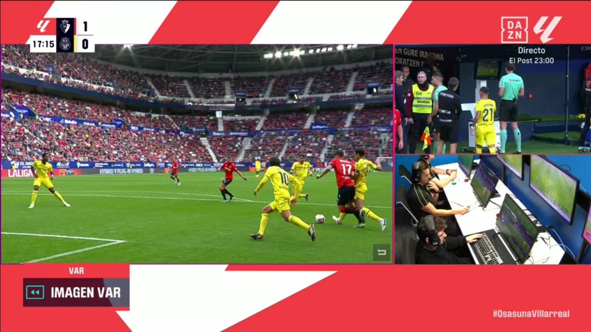 ArchivoVAR's tweet photo. 🖥️💥 El VAR quiso su minuto de gloria en el Osasuna - Villarreal.

👉🏻 Albiol toca de forma leve a Budimir dentro del área y el delantero croata se deja caer.

❌ NO ES ACCIÓN DE VAR.

▪️ Resulta incomprensible que Del Cerro Grande, en el VAR, decida meterse en una acción gris. https://t.co/W4pKrQVu3X
