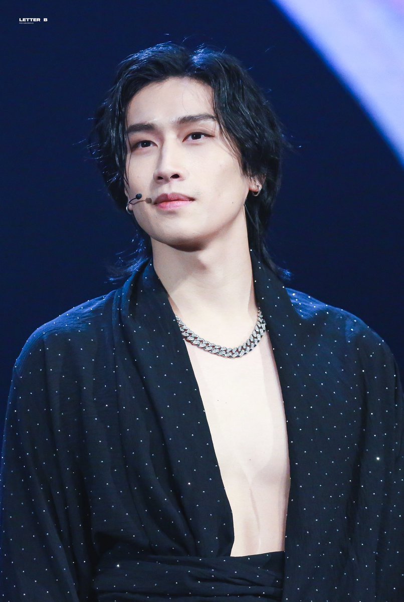 🖤✨ ภูมิใจในตัวไบเบิ้ลที่สุดเลย ✨🖤
ไบเบิ้ลคือเครื่องหมายของความอดทนพยายามของพี่เสมอเลย ดีใจและภูมิใจที่ได้มารักเด็กคนนี้ที่สุดเลย🫶🥰🖤✨
#4MinutesFancon_KH
#4MinutesFancon
#4MINUTES_UntoldStory 
#4Minutes2024
#BibleWichapas
<a href="/biblesumett/">Bsumettikul</a>