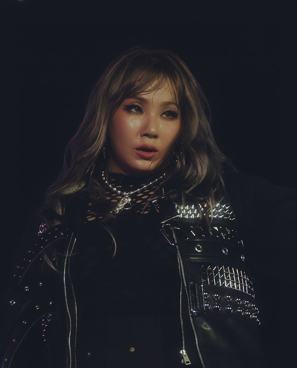BaddestFemaleCL's tweet photo. Rolling Loud Thailand instagram 

“THE QUEEN @chaelinCL 🇰🇷”

CL AT ROLLING LOUD THAILAND 
#EmpressCLxRollingLoud #CL #씨엘 https://t.co/IHNorypp72