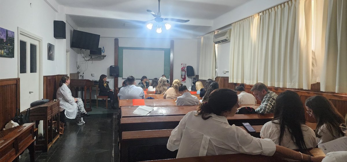 LorchGonzalez's tweet photo. Primer Preceptorship: Avances en SMD, MM y MF. Hospital Durand. #hospitalpublico #formacióncontinua https://t.co/i46ptNHp0l
