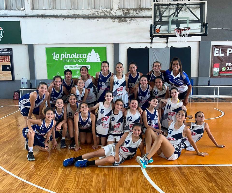 clubbenhur's tweet photo. 🏀 #Formativas. Este sábado, las #Lobitas participaron del encuentro organizado por el club Almagro de Esperanza. Compitieron dos equipos de #Mini
#VamosBenHur 🔵⚪🔵 https://t.co/IaFT3RSv0a