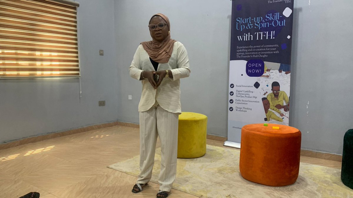 TFHubOsogbo's tweet image. Yesterday, we celebrated the Cohort 2 of the 3MTT Graduation Ceremony at The Founders&apos; Hub!

Fellows were charged to apply their skills, embrace lifelong learning, and boldly take on the tech world. 

We can&apos;t wait to see the impact they&apos;ll make! 

#3MTTGraduation  #OsunTech