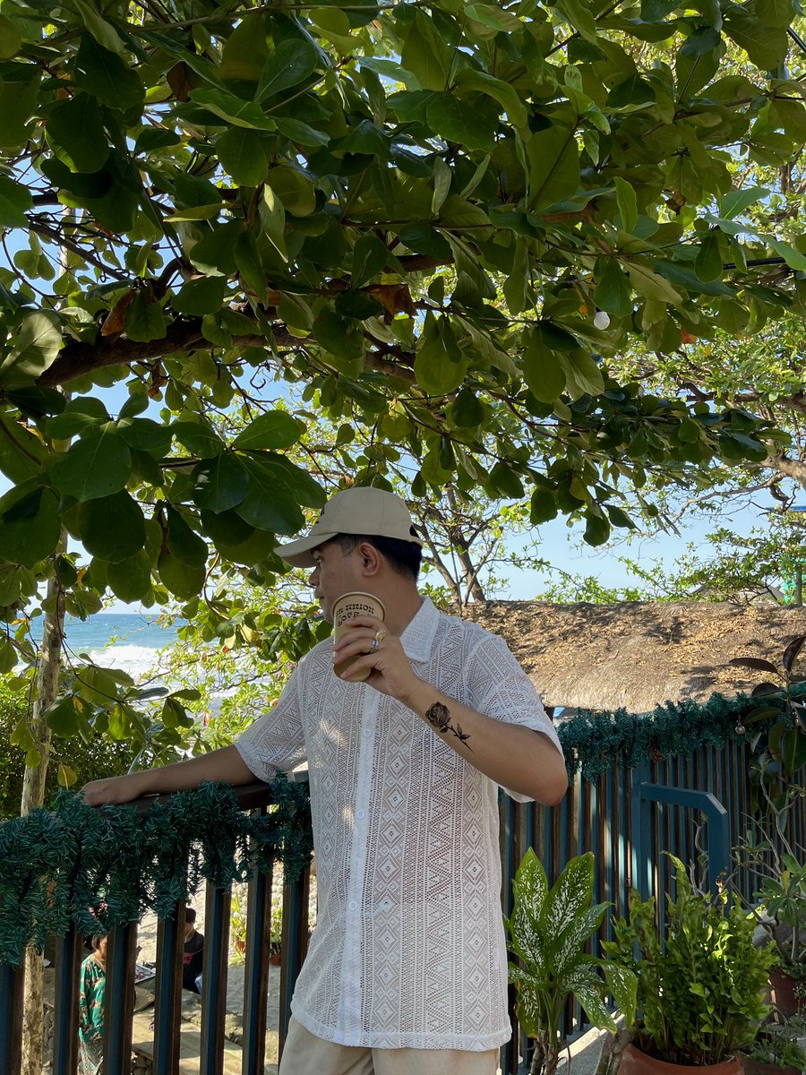 johnricknoynay's tweet photo. elyu break https://t.co/FgEBErZapX