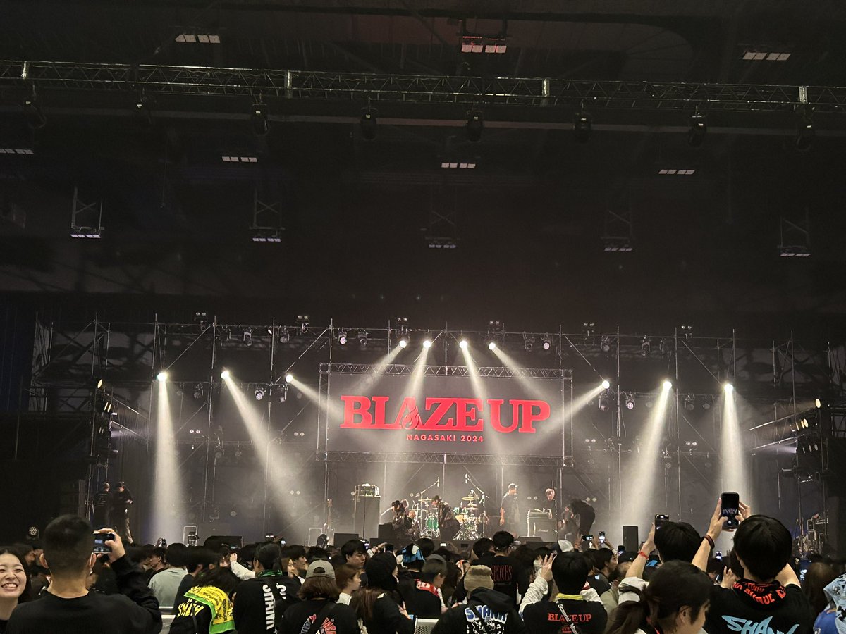 ynananami's tweet photo. BLAZE UP NAGASAKI
最高でした！
また来年必ず行きます🫶🏻

 #brazeupnagasaki 
 #SHANK 
 #出島メッセ長崎 https://t.co/GZF4U1z6DC