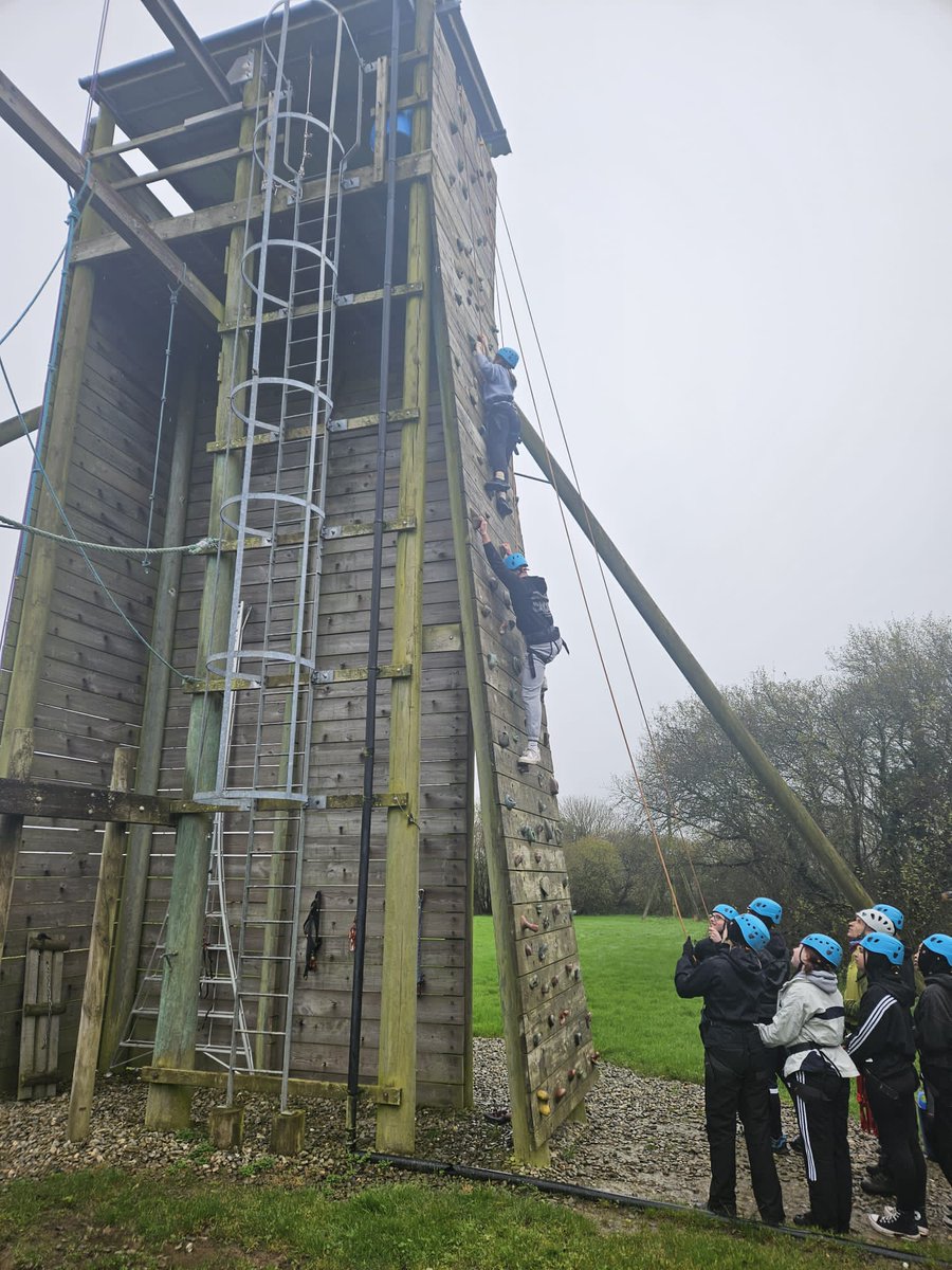 Cantonian Sixth Form (@cant_sixthform) on Twitter photo <a href="/Cant_sixthform/">Cantonian Sixth Form</a> students <a href="/cantonianhs/">Cantonian High School</a> engage in climbing #Challenge <a href="/Llainactive/">Llainactivitycentre</a> <a href="/Cant_sixthform/">Cantonian Sixth Form</a> students <a href="/cantonianhs/">Cantonian High School</a> engage in climbing #Challenge <a href="/Llainactive/">Llainactivitycentre</a>