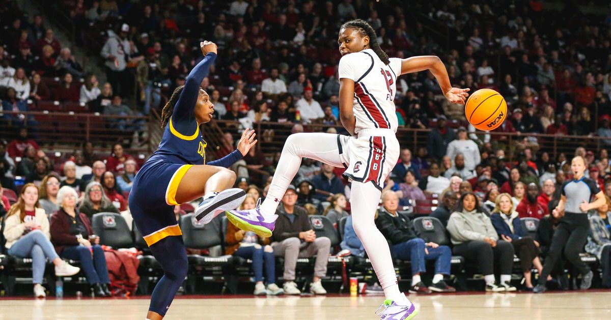 GamecockCentral's tweet photo. No. 1 South Carolina plays No. 5 UCLA today. Here are 5 things to watch for

Read on GamecockCentral ➡️ https://t.co/CsN5YB0DEL https://t.co/F0Sm9gsCOx