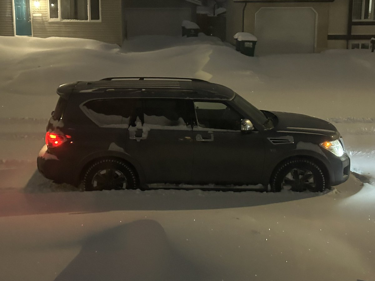 Headed to Gordie Howe for some ⚾️ training. Thankful for winter tires and 4x4.  Love ya bug.