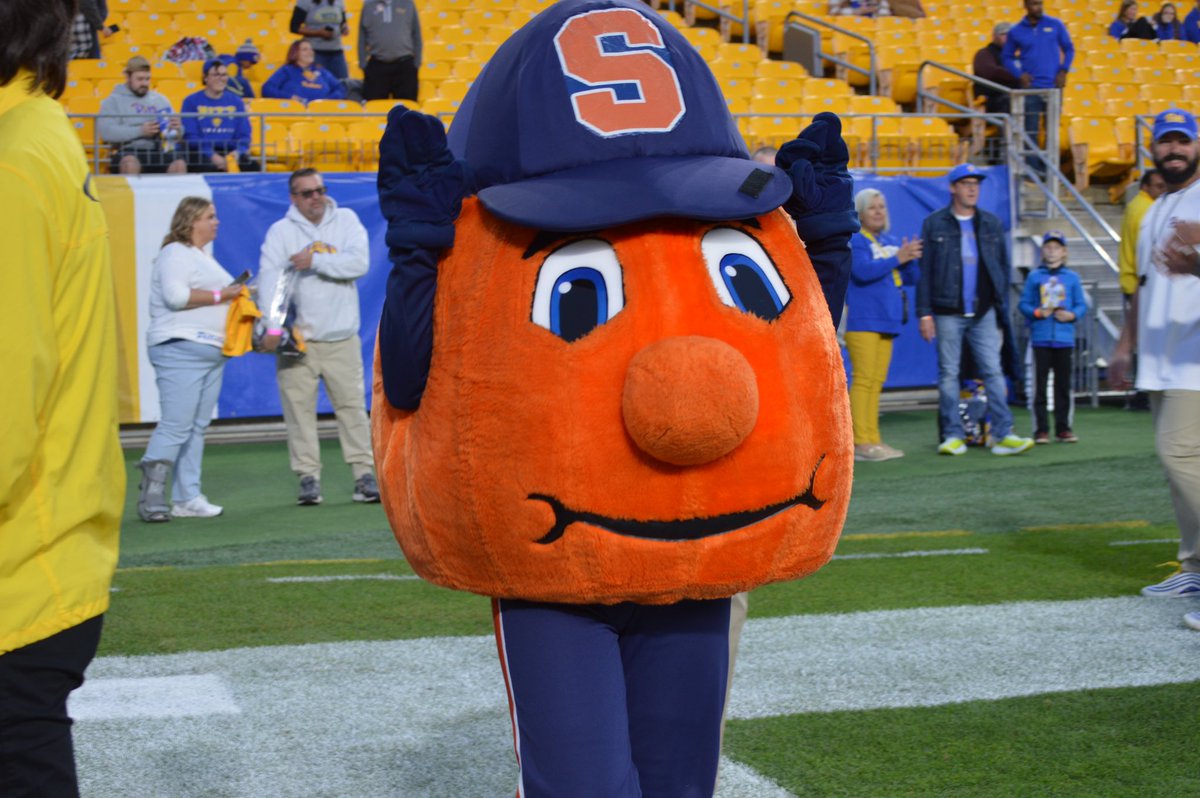 walkonmoose's tweet photo. Every Clemson fan this week https://t.co/nOzQLRFYqb