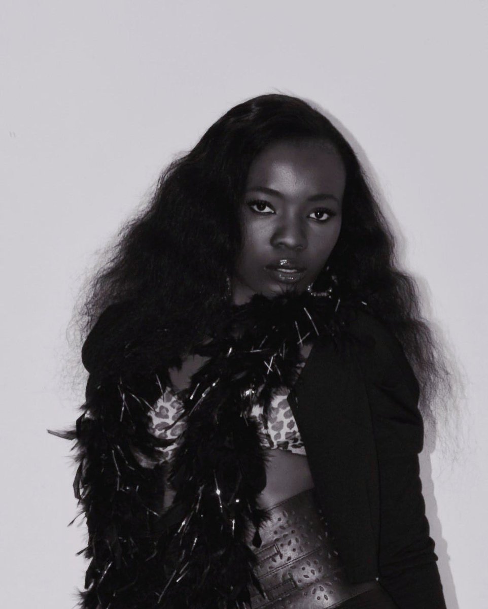 lamili_engel's tweet image. Head above water 💧 
Riding the waves 🌊 

Ground beneath is shaking 🫨 
Mother Earth is finally waking  🌬️ 

The war is over ⚔️🩸⚔️
Balance has been restored ☯️ 

No longer a slave to fear!
ROARRR 🦁 

#RebornByLamili  🦅
#Starseed
#Balance
#StyledByLamili 🏷️ 
#TheBrandLamili