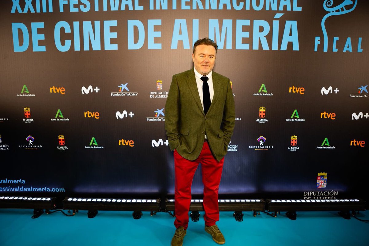 salva_moya's tweet photo. Un año más @canalsur patrocinador en #FICAL. Daremos la Gala de Clausura donde no faltaron grandes estrellas del 🎬 https://t.co/oYp3v4c4Tr