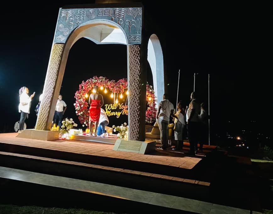 Igongocc's tweet photo. She said yes!! A magical engagement in a place of wonder!
There’s something about this venue #EclipseMonument Located in Biharwe that just feels like a perfect place to celebrate life’s most precious moments!
The perfect backdrop for unforgettable memories! 💍
#VisitIgongo https://t.co/RRg4VhtHz1