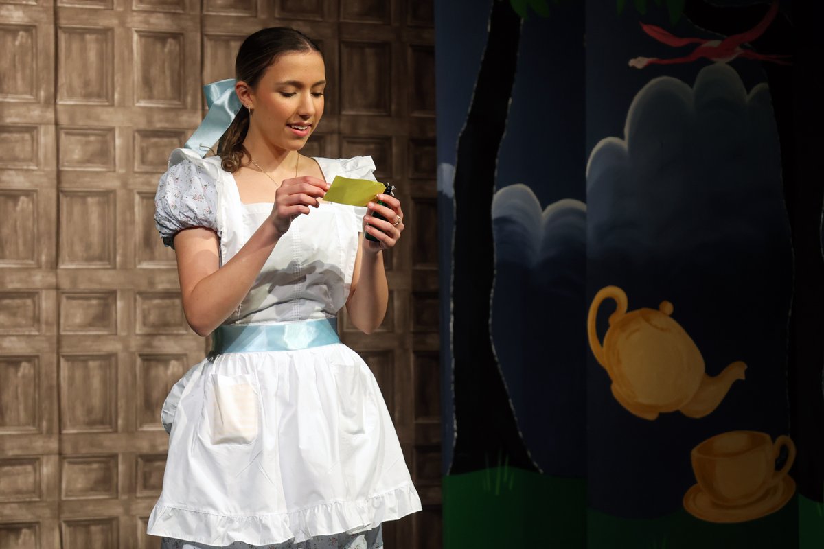 Sleaford Playhouse Theatre tweet media