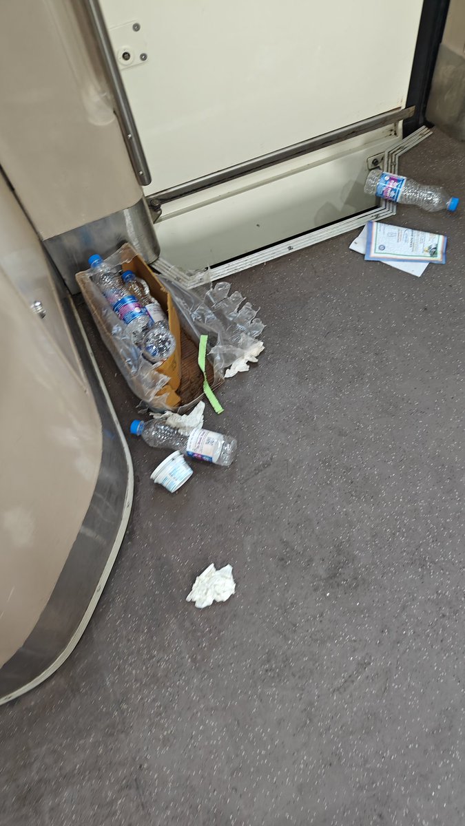 Anoop2309's tweet photo. Dirty washrooms, pathetic housekeeping, regret my decision of assuming things would be better in these premium train 22435, coach C10, seat 58 https://t.co/5XgcfG9RSX