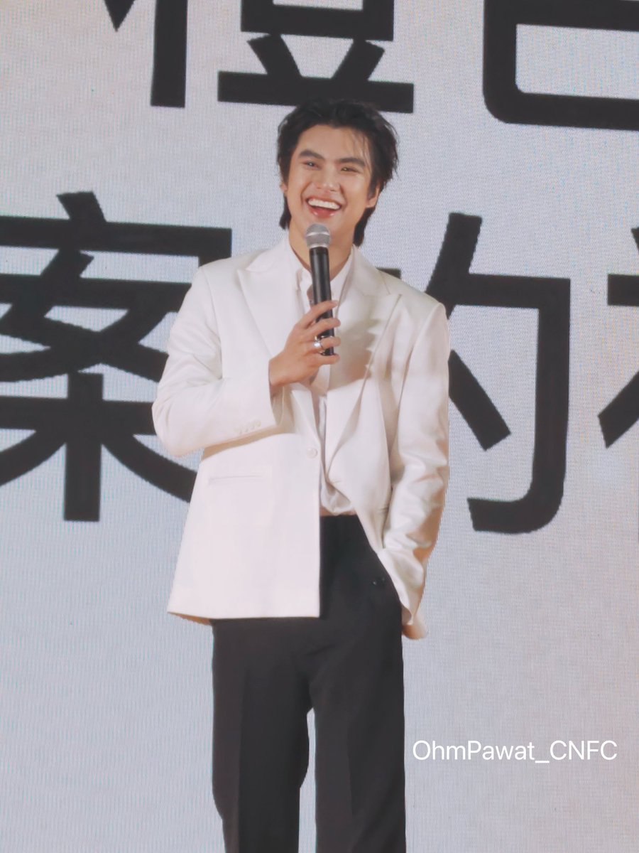 ohmpawat_cnfc's tweet photo. 宝宝🧡喝水也那么可爱🥰

OHM X SHANGHAI

#OhmShanghaiFanSigning2024 https://t.co/dt7TniCO5L