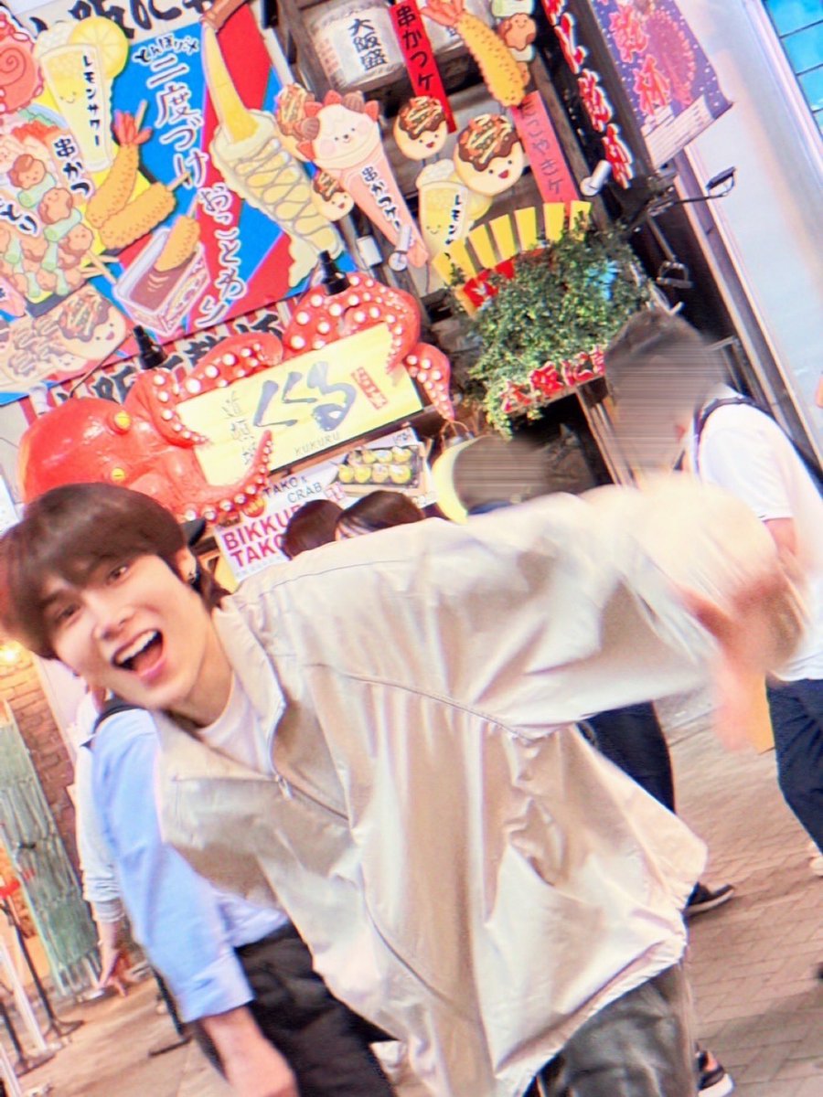 peatwasu's tweet photo. wild to smile 😜

#Peatwasu #CaptainPeatwasu #BabyFeat https://t.co/kTucVRfweM