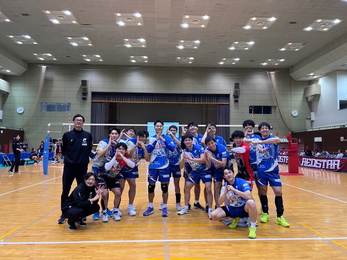 _a012y_'s tweet photo. 6！
アウェイでしたが2日とも勝ち切ることができました！
再来週も頑張ります💪

#フラゴラ
#フラーゴラッド鹿児島
#ユピテル
#vリーグ https://t.co/SvsOmjRIt5