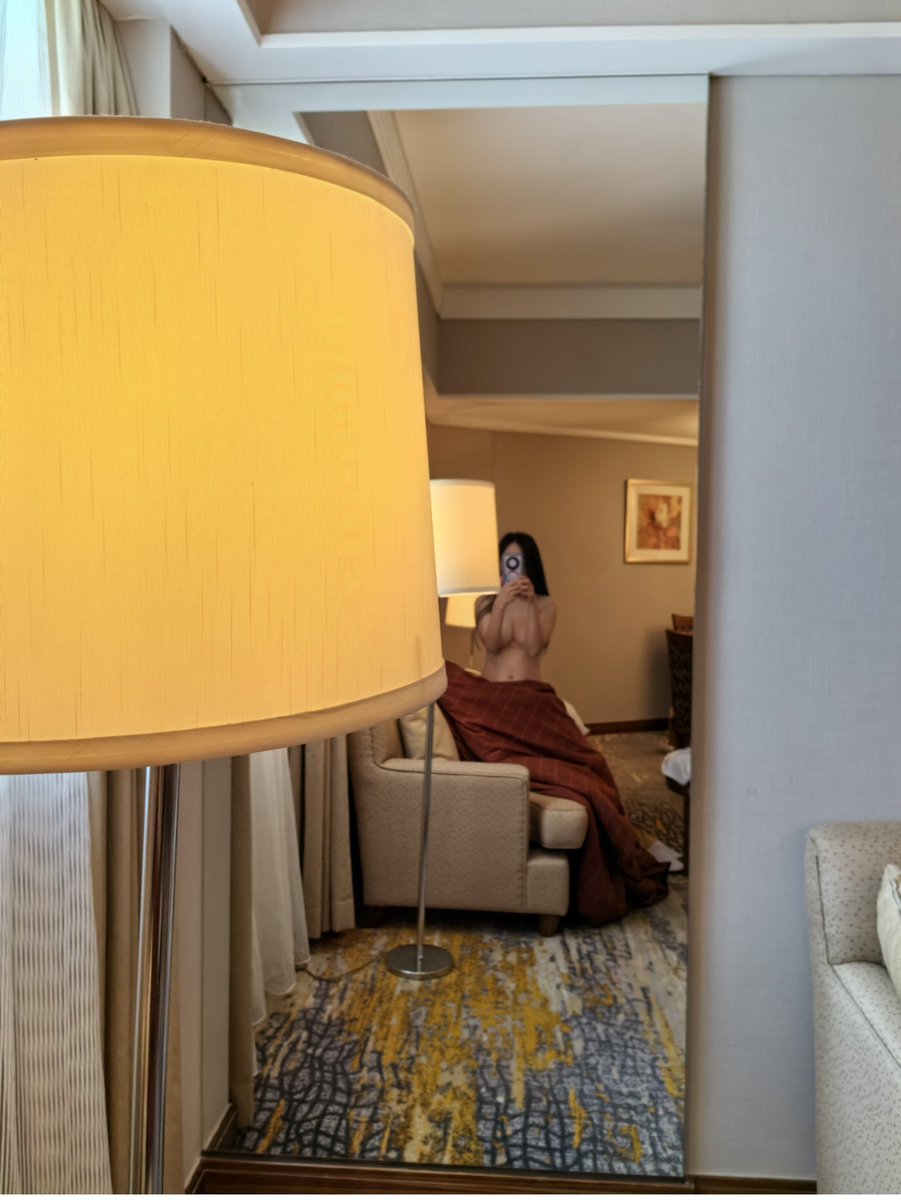 我是李小艺 tweet media