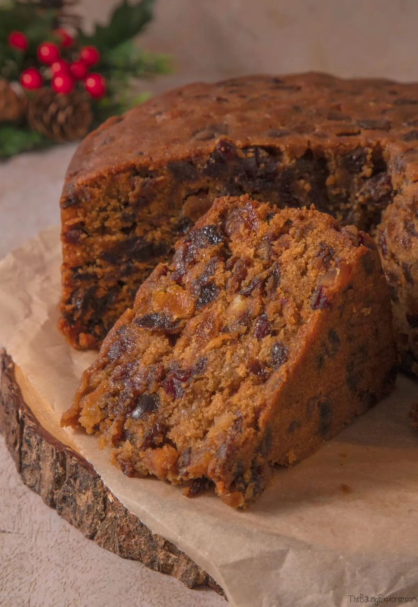 It's officially stir up Sunday! Which means if you haven't made your Christmas Cake yet, then today's your last chance to have a moist and boozy cake ready for the big day. Get my recipe here: buff.ly/3SiVMFA
