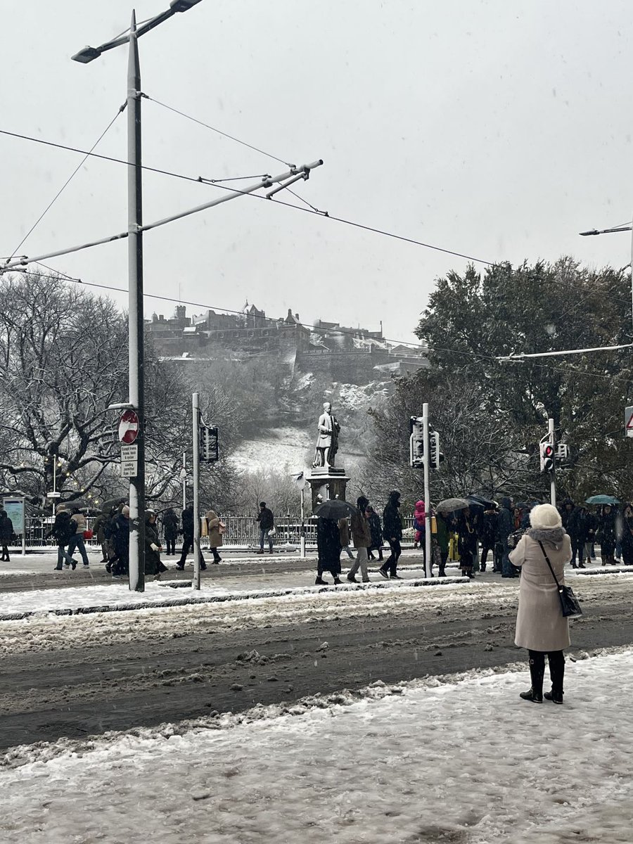 PLLAddictsBRd's tweet image. Is Edinburgh a very beautiful and cultural place?