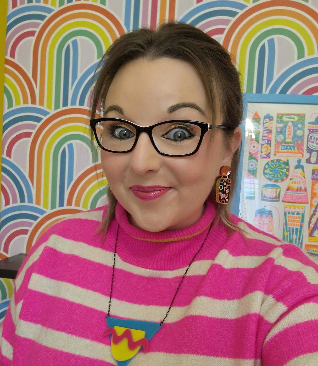 Mother Shipton And The Boggle Holes tweet media