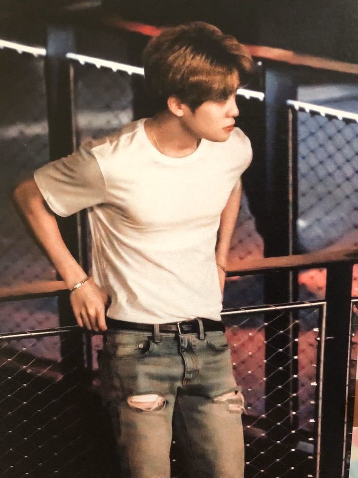 ℬ. ❦ tweet media