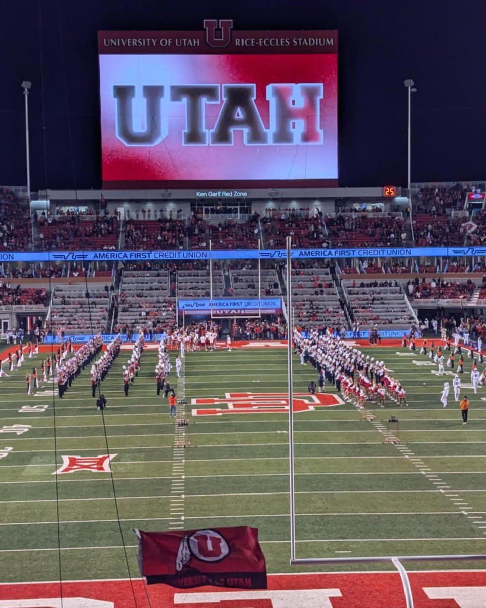 squeakyysteph87's tweet photo. I am going to miss second home but I will be back next season and it’s has been a tough season but we got through this season and I am so proud of this football team #utahfootball @Rice_Eccles #northendzone #GoUtes #22Forever #LLTJ #LLAL #big12football https://t.co/1HFmJFZ5RV