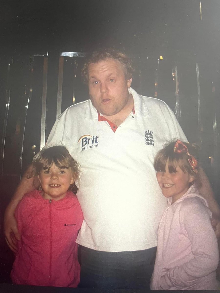 _Eleanor_berry_'s tweet photo. Happy birthday dad ❤️, can’t believe there has been 4 now without you! Love and miss you like crazy.. if only you could be here with us now. Forever love the moments we had, and forever resent the moments we couldn’t. Love you more than you with you will ever know xx https://t.co/9cDmIweyYX