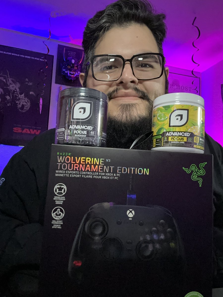 We have some goodies to try out 🤘🏽
Come hang out this morning on the twitch 

🎮 twitch.tv/versusnick 🎮