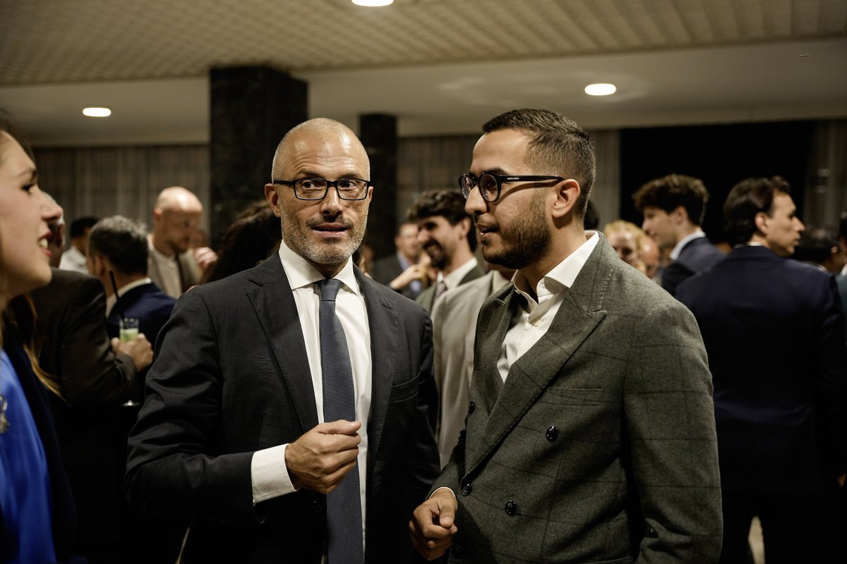 يستمر المهرجان السينمائي الليبي الأوروبي في الأيام القادمة بعرض الأفلام الأوروبية المفتوحة للجمهور:

🍿 "طفلة عادت L'Arminuta"  (إيطاليا) هذا المساء 
🍿 "راعي البقر من الحجر الجيري" (مالطا) يوم الإثنين 11/25 
🍿 "قصر الحمراء على المحك La Alhambra En Juego" (إسبانيا) يوم الثلاثاء