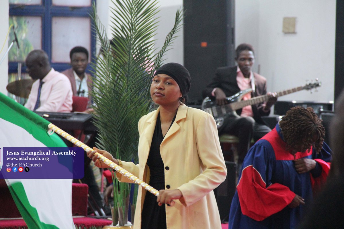 theJEAChurch's tweet photo. #JeaChurch #VictoryService #MyYearOfFufilledExpectations #RevDavidEsosaIzeiyamu https://t.co/C2BuT4y87x
