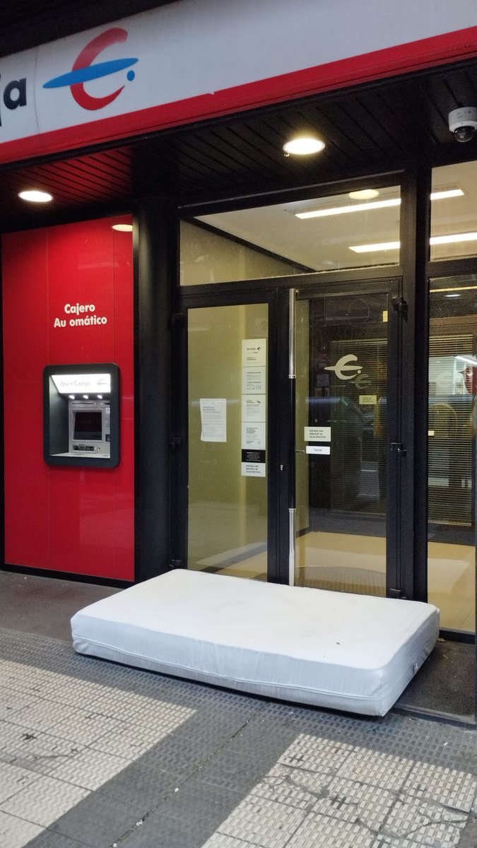 El banco del Vamos... a la cama.