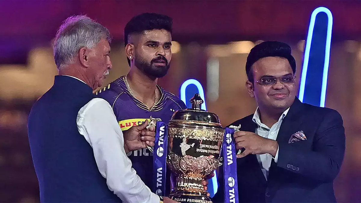 RECORD ALERT🚨

SHREYAS IYER BECOMES THE MOST EXPENSIVE INDIAN PLAYER IN IPL HISTORY!!!

#IPLAuction #ShreyasIyer #IPLAuction