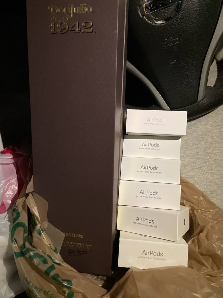 ArchKnows's tweet image. 