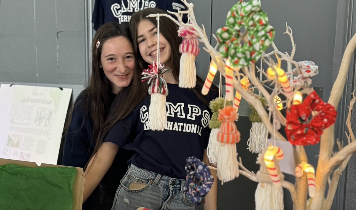 HowdenSchoolMFL's tweet photo. Congratulations to Neve and Amelie who have been fundraising for @campperu with a stall at the village fayre. We also have over £350 raised in the Communal Fundraising for transport. Please add a donation if you can https://t.co/veF1ddRCpi @ConsortiumTrust @HowdenSchool #howden https://t.co/DP8jbGGPFZ