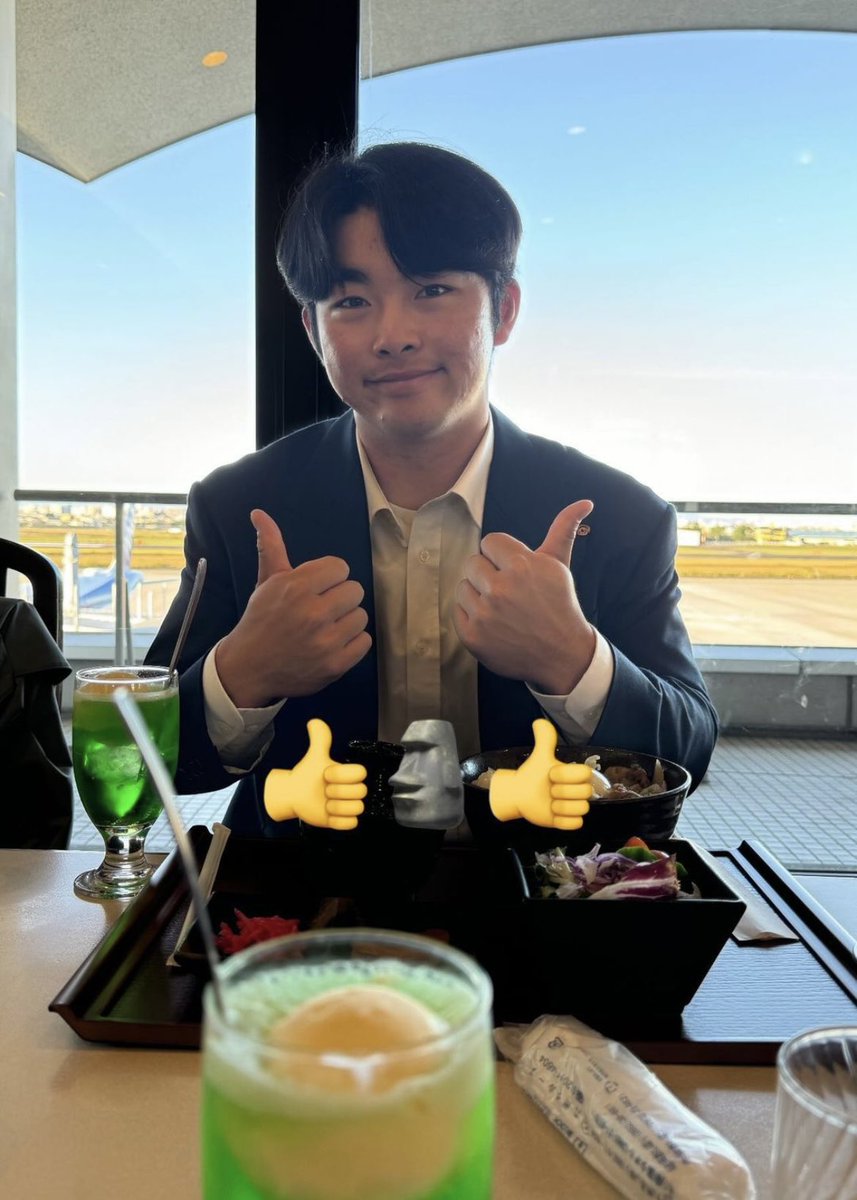 아니 우리 현빈이가 초등학교4학년에서6학년이됏는데?? 좀 컷는데??