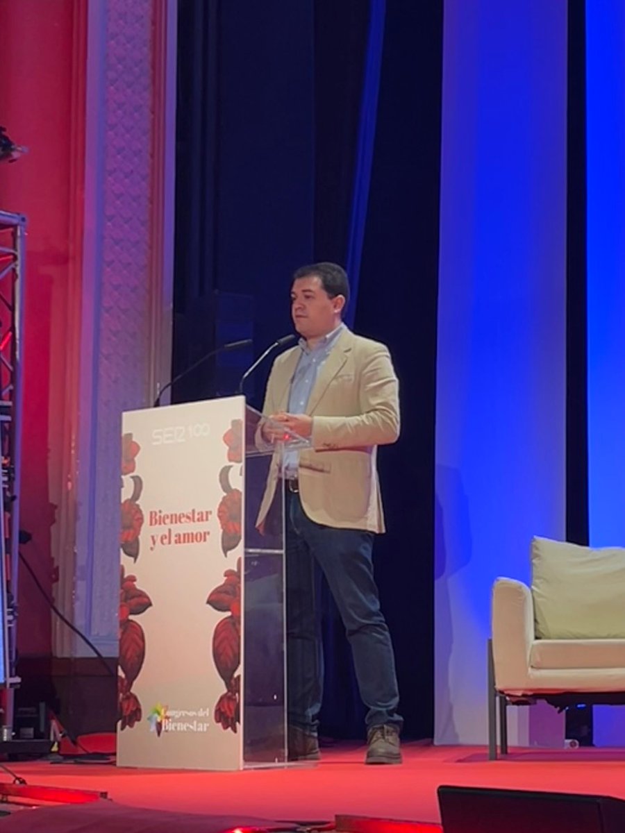 Antes de finalizar la X Edición de #ElCongresoDelBienestarYElAmor con el director de la Cadena SER de Teruel <a href="/DanielTraver/">Dani Traver</a> 

#ElCongresoDelBienestarYElAmor en #teruel

<a href="/aragonturismo/">Turismo de Aragón</a> <a href="/GobAragon/">Gobierno de Aragón</a> <a href="/Ayto_Teruel/">Ayuntamiento de Teruel</a> <a href="/ser_bienestar/">Congresos del Bienestar</a>