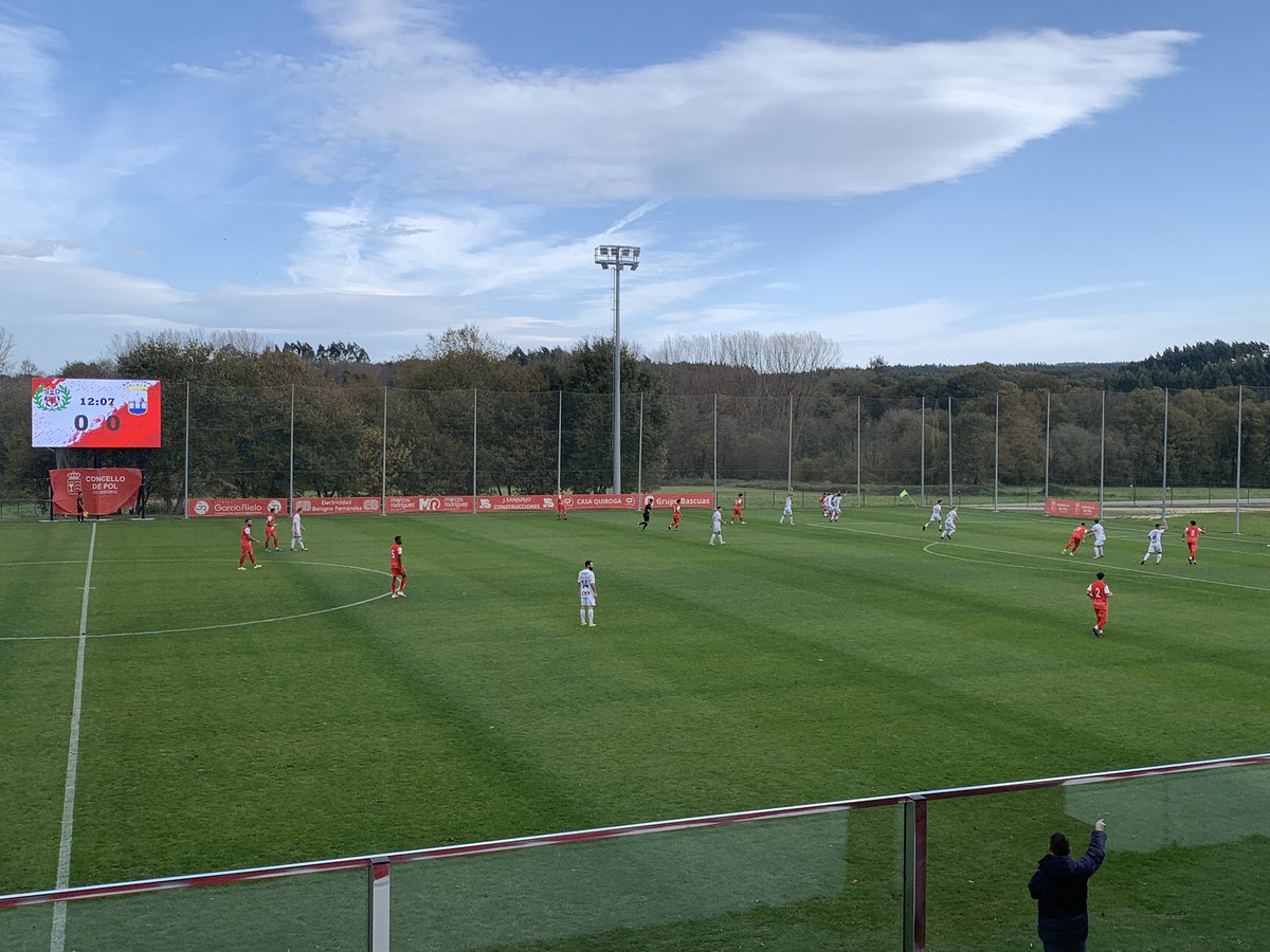 AddeFutbol's tweet photo. #PreferenteRFGF | Presentes en el encuentro entre @SDPOL_1979 y @SDNegreira, en el Estadio Municipal de Pol (Mosteiro-Lugo).
Asisten, en representación de la #ADDE, nuestro Delegado y Subdelegado Territorial (Antonio Feijóo y José M.ª Rial).
#SomosADDE
#UnaNuevaEtapa
#Fútbol https://t.co/Xp7mSUKIB6